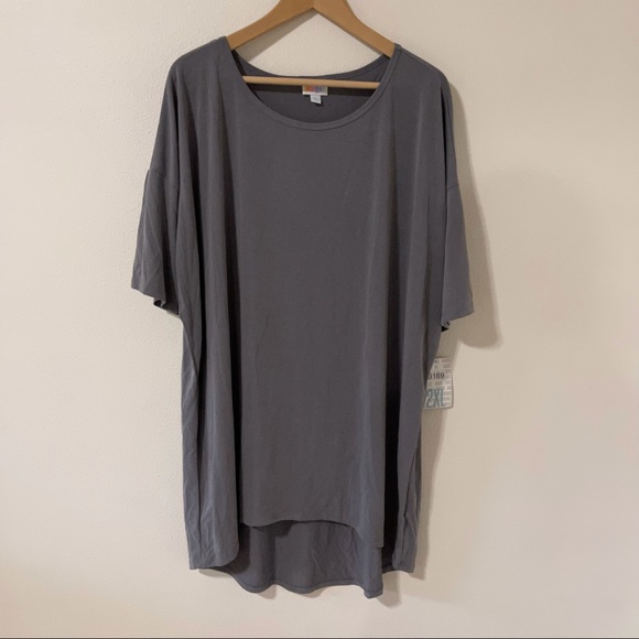 LuLaRoe Tops - LuLaRoe Solid Gray Irma Scoop Neck Short Sleeve Tunic-2XL